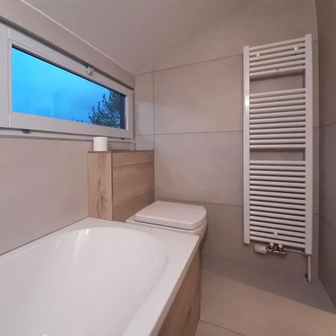 Haus Julia Direkt Am Hennesee Mitten Im Sauerland Meschede Εξωτερικό φωτογραφία
